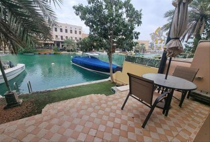 Villa - 2 Bedrooms - 3 Bathrooms for rent in Al Marsa Floating City - Amwaj Islands - Muharraq Governorate