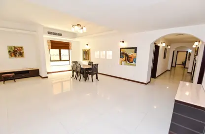 Apartment - 4 Bedrooms - 4 Bathrooms for rent in Saar - Northern Governorate