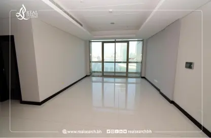 Apartment - 3 Bedrooms - 4 Bathrooms for sale in Reef Island - Capital Governorate