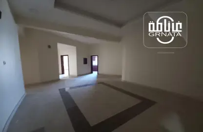 Apartment - 3 Bedrooms - 2 Bathrooms for rent in Jidhafs - Northern Governorate