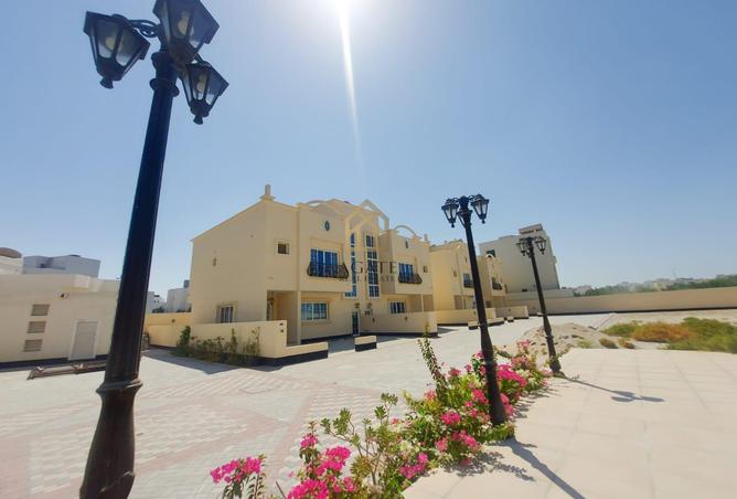 Villa - 3 Bedrooms - 3 Bathrooms for rent in Saar - Northern Governorate