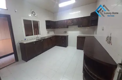 Apartment - 4 Bedrooms - 6 Bathrooms for rent in North Riffa - Riffa - Southern Governorate