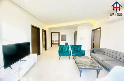 Apartment - 2 Bedrooms - 2 Bathrooms for rent in Mahooz - Manama - Capital Governorate