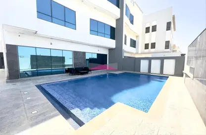 Villa - 4 Bedrooms - 5 Bathrooms for rent in Hidd - Muharraq Governorate