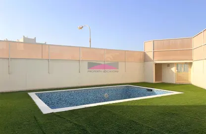 Villa - 4 Bedrooms - 5 Bathrooms for rent in Busaiteen - Muharraq Governorate