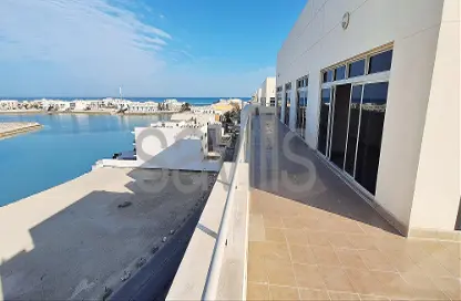 Penthouse - 3 Bedrooms - 2 Bathrooms for rent in Amwaj Islands - Muharraq Governorate