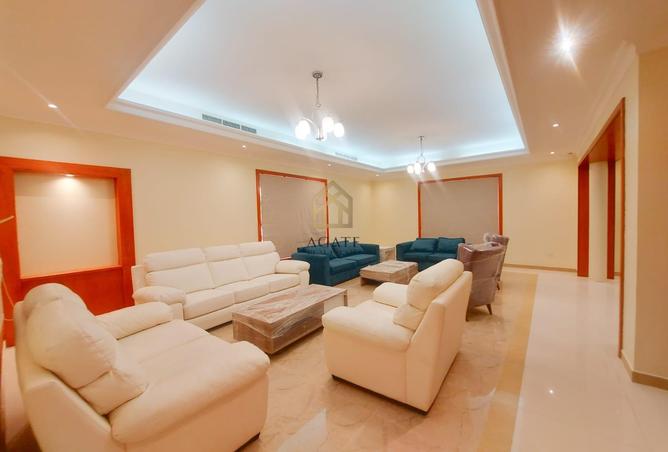 Villa - 4 Bedrooms - 3 Bathrooms for rent in Janabiya - Northern Governorate