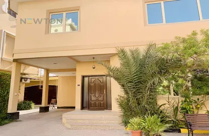 Villa - 4 Bedrooms - 3 Bathrooms for rent in Al Juffair - Capital Governorate