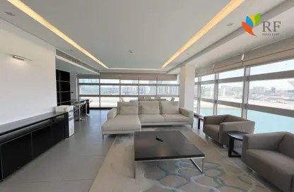 Apartment - 3 Bedrooms - 3 Bathrooms for rent in Reef Island - Capital Governorate