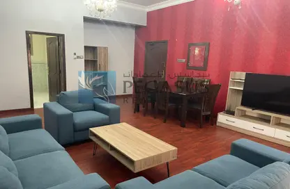 Apartment - 3 Bedrooms - 4 Bathrooms for rent in Mahooz - Manama - Capital Governorate