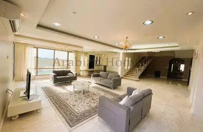 Villa - 5 Bedrooms - 7 Bathrooms for rent in Hidd - Muharraq Governorate