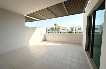 Apartment - 2 Bedrooms - 2 Bathrooms for sale in Tala Island - Amwaj Islands - Muharraq Governorate