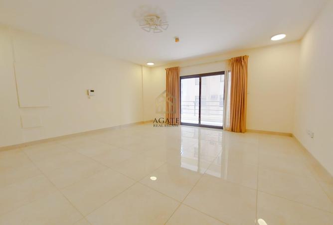 Apartment - 2 Bedrooms - 2 Bathrooms for rent in Adliya - Manama - Capital Governorate