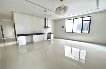 Apartment - 2 Bedrooms - 2 Bathrooms for rent in Salmabad - Central Governorate