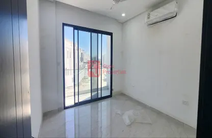 Apartment - 3 Bedrooms - 3 Bathrooms for rent in Saraya 2 - Bu Quwah - Northern Governorate