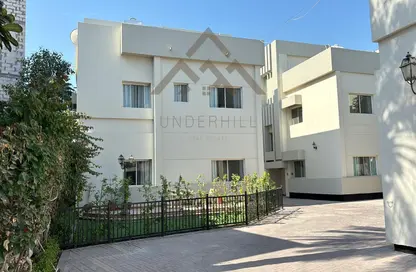 Villa - 4 Bedrooms - 4 Bathrooms for rent in Zinj - Manama - Capital Governorate