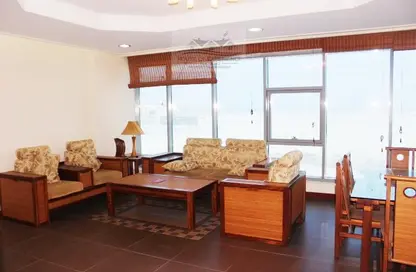 Apartment - 2 Bedrooms - 3 Bathrooms for rent in Seef - Capital Governorate