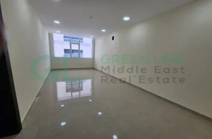 Apartment - 5 Bedrooms - 5 Bathrooms for sale in Hidd - Muharraq Governorate