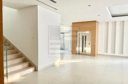 Villa - 5 Bedrooms - 6 Bathrooms for rent in Saraya al Bahar - Amwaj Islands - Muharraq Governorate