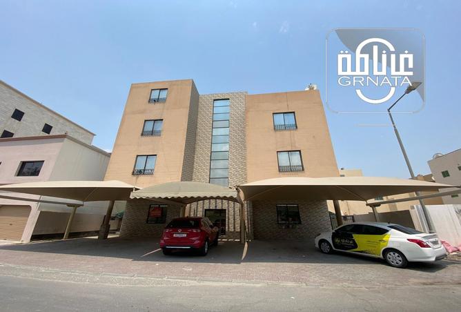 Apartment - 3 Bedrooms - 3 Bathrooms for rent in Tubli - Central Governorate