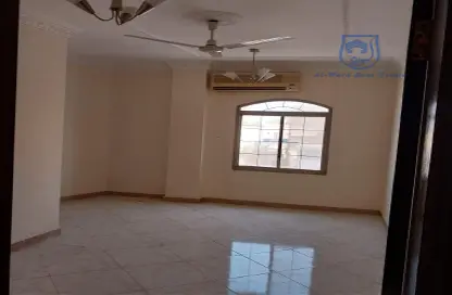 Apartment - 3 Bedrooms - 3 Bathrooms for rent in Busaiteen - Muharraq Governorate