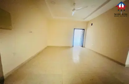 Apartment - 2 Bedrooms - 2 Bathrooms for rent in Tubli - Central Governorate