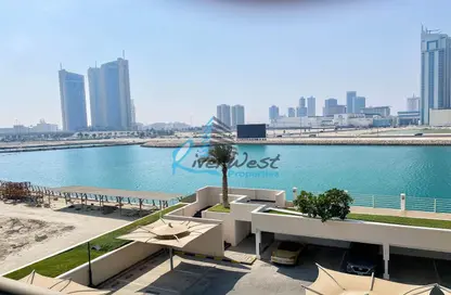 Apartment - 3 Bedrooms - 4 Bathrooms for sale in Reef Island - Capital Governorate