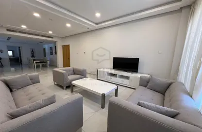 Apartment - 2 Bedrooms - 3 Bathrooms for rent in Maqabah - Northern Governorate