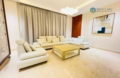 Apartment - 3 Bedrooms - 2 Bathrooms for rent in Al Juffair - Capital Governorate