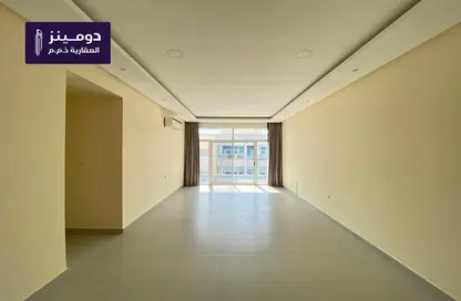 Apartment - 6 Bedrooms - 4 Bathrooms for sale in Hidd - Muharraq Governorate