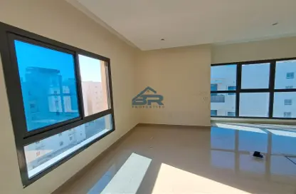 Apartment - 2 Bedrooms - 2 Bathrooms for rent in Hidd - Muharraq Governorate