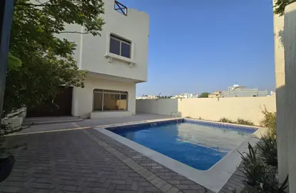 Villa - 4 Bedrooms - 5 Bathrooms for rent in Saar - Northern Governorate