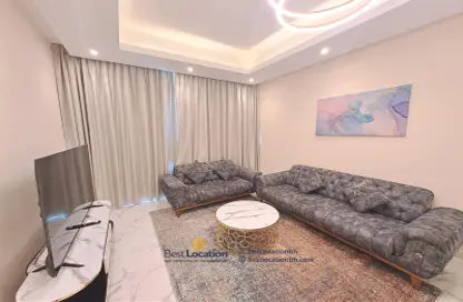 Apartment - 1 Bedroom - 2 Bathrooms for sale in Al Juffair - Capital Governorate