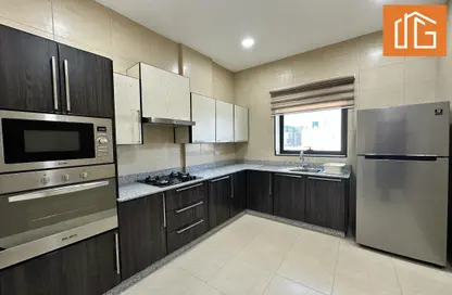 Apartment - 2 Bedrooms - 3 Bathrooms for rent in Zinj - Manama - Capital Governorate