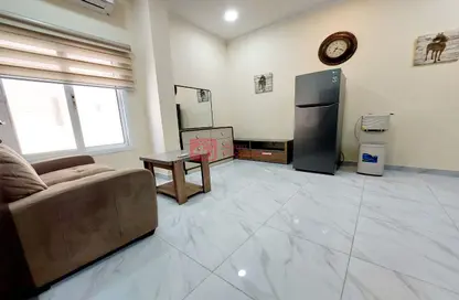 Apartment - 1 Bedroom - 1 Bathroom for rent in Segaya - Manama - Capital Governorate