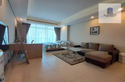 Apartment - 1 Bathroom for rent in Busaiteen - Muharraq Governorate