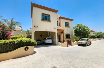 Villa - 5 Bedrooms - 5 Bathrooms for rent in Janabiya - Northern Governorate