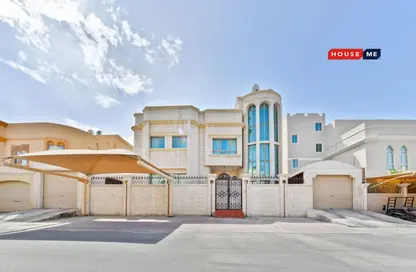 Villa - 4 Bedrooms - 5 Bathrooms for sale in Alhajiyat - Riffa - Southern Governorate