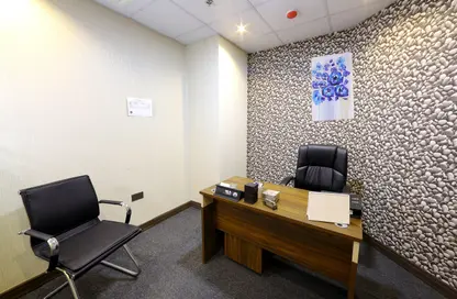 Office Space - Studio - 4 Bathrooms for rent in Sanabis - Manama - Capital Governorate