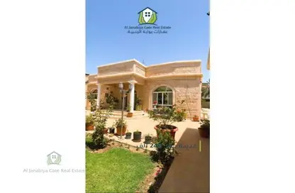 Outdoor House image for: Villa - 3 Bedrooms - 4 Bathrooms for sale in Hamad Town - Northern Governorate, Image 1