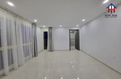 Apartment - 2 Bedrooms - 3 Bathrooms for rent in Hidd - Muharraq Governorate