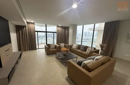 Apartment - 3 Bedrooms - 5 Bathrooms for rent in Reef Island - Capital Governorate