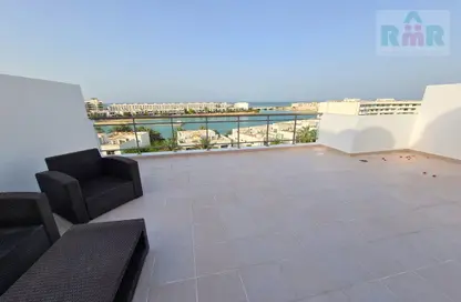 Penthouse - 3 Bedrooms - 3 Bathrooms for rent in Tala Island - Amwaj Islands - Muharraq Governorate