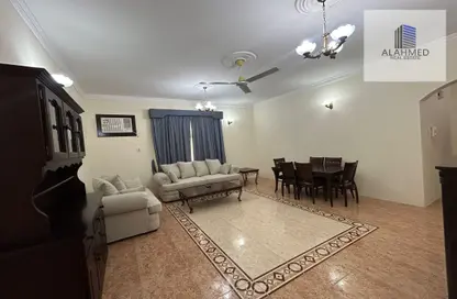 Apartment - 2 Bedrooms - 2 Bathrooms for rent in Al Juffair - Capital Governorate