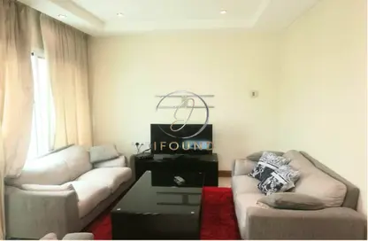 Apartment - 2 Bedrooms - 2 Bathrooms for rent in Zinj - Manama - Capital Governorate