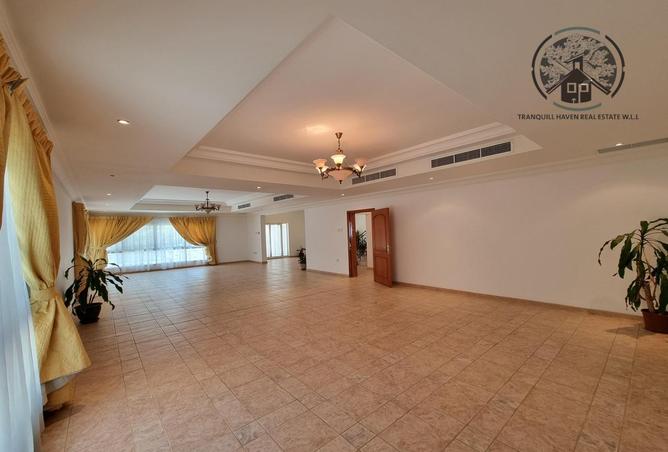 Villa - 3 Bedrooms - 3 Bathrooms for rent in Janabiya - Northern Governorate