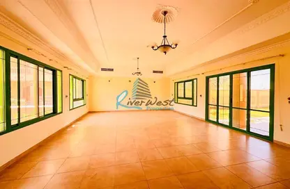 Villa - 4 Bedrooms - 4 Bathrooms for rent in Janabiya - Northern Governorate