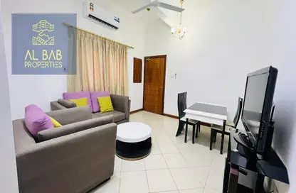 Apartment - 2 Bedrooms - 2 Bathrooms for rent in Adliya - Manama - Capital Governorate