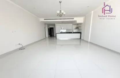 Apartment - 2 Bedrooms - 3 Bathrooms for sale in Busaiteen - Muharraq Governorate