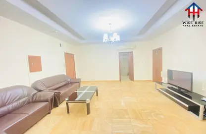 Apartment - 2 Bedrooms - 2 Bathrooms for rent in Adliya - Manama - Capital Governorate